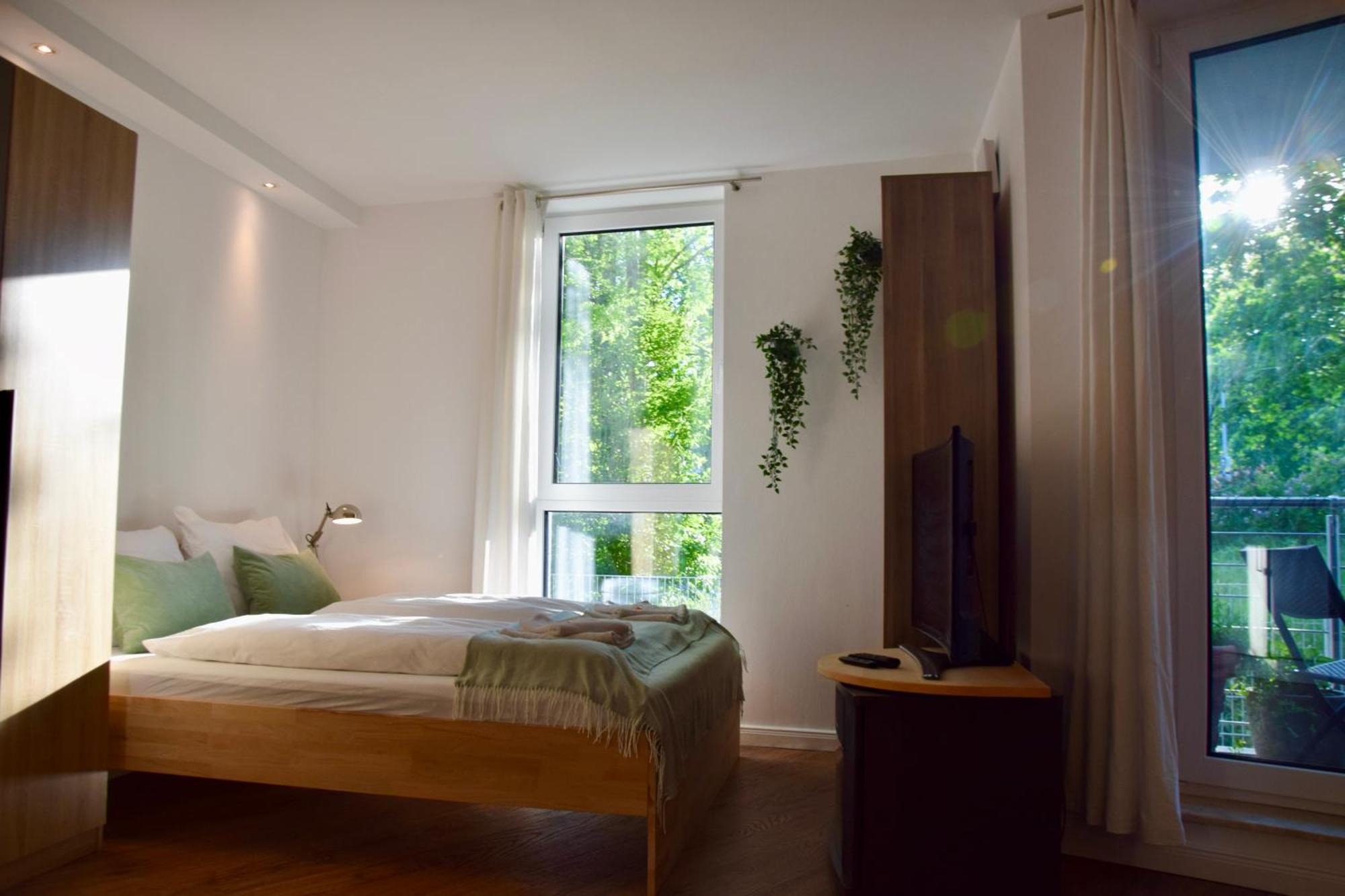 Stilvolle Wohnung Mit Balkon & Parkplatz Rostock Dış mekan fotoğraf
